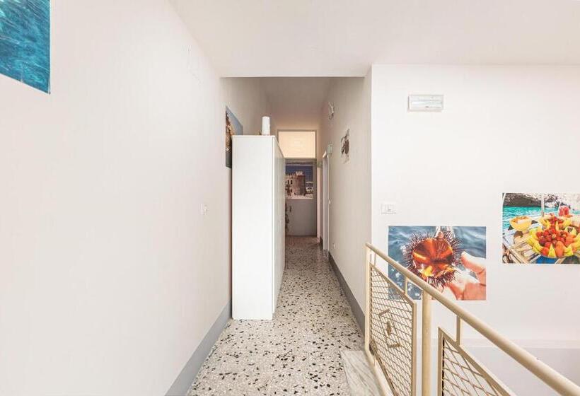 Четырехместный Номер Стандарт, B&b La Torre