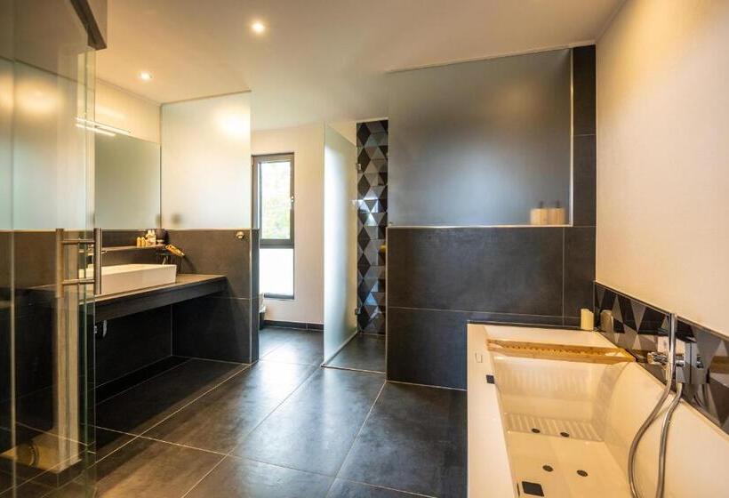 Люкс с гидромассажем, Boutiquehotel Genusswerk Eifel