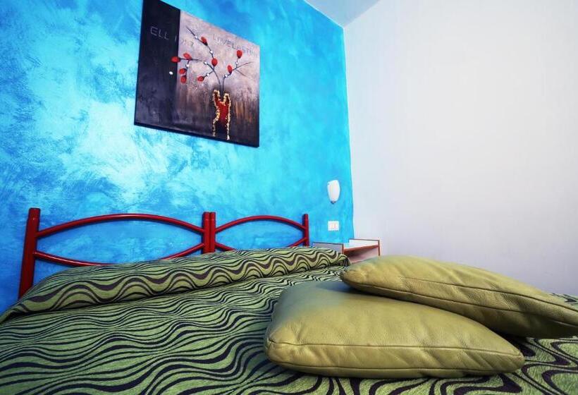 标准间, Albergo 2 Mari