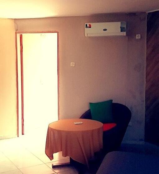 اتاق عادی با تخت دوبل, Hôtel Les Polygones