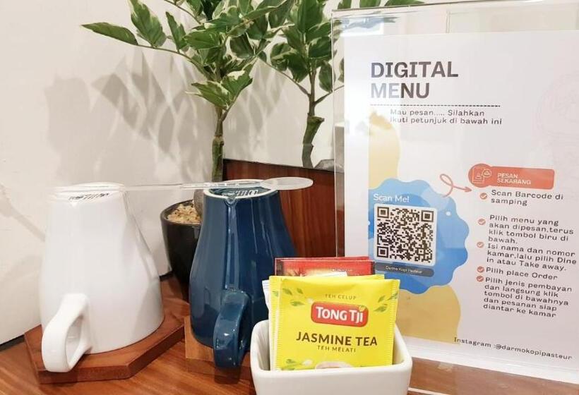 سوییت, Urbanview Darmo Residence Bandung