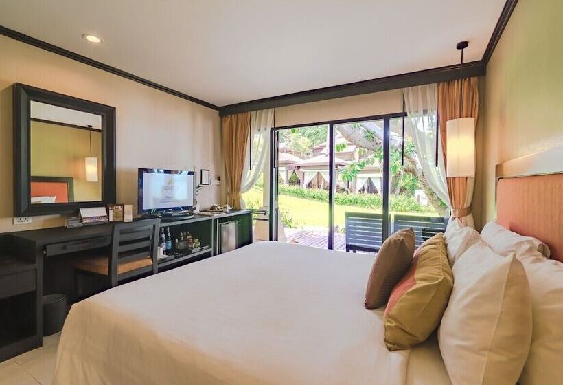 Хижина Superior, Impiana Beach Front Resort Chaweng Noi, Koh Samui