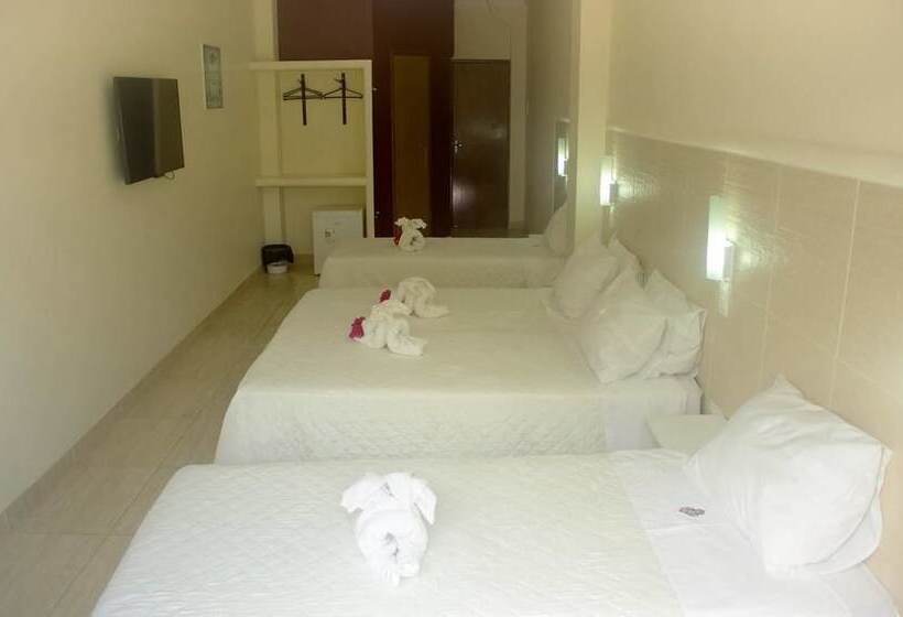 Quarto Triplo Estandar, Espaço Viana