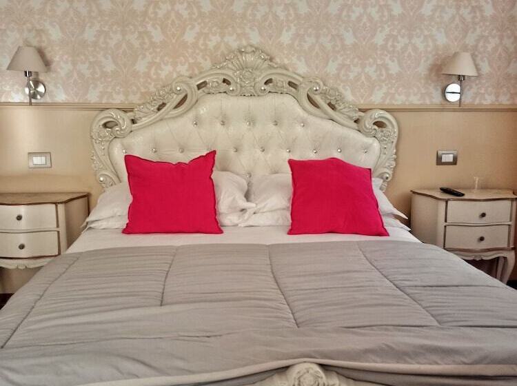 Люкс Комфорт, Relais Toti Beb Bed E Breakfast