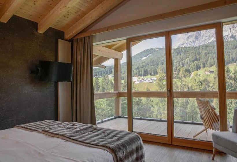 Номер Deluxe Вид на Горы, Dolomiti Lodge Alverà