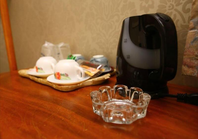 Номер Стандарт Трехместный, Sunrise Hotel Okinawa