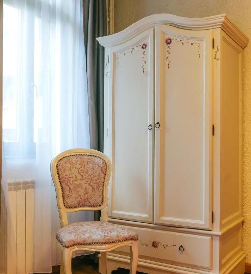 Quarto Deluxe com Sacada, Casa Natalia
