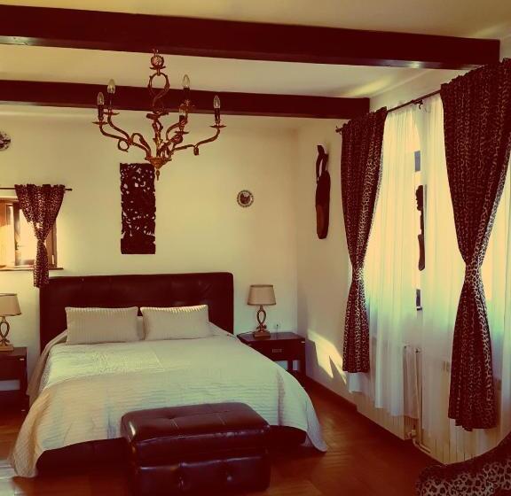 سوئیت جونیور با تراس, Casa Natalia