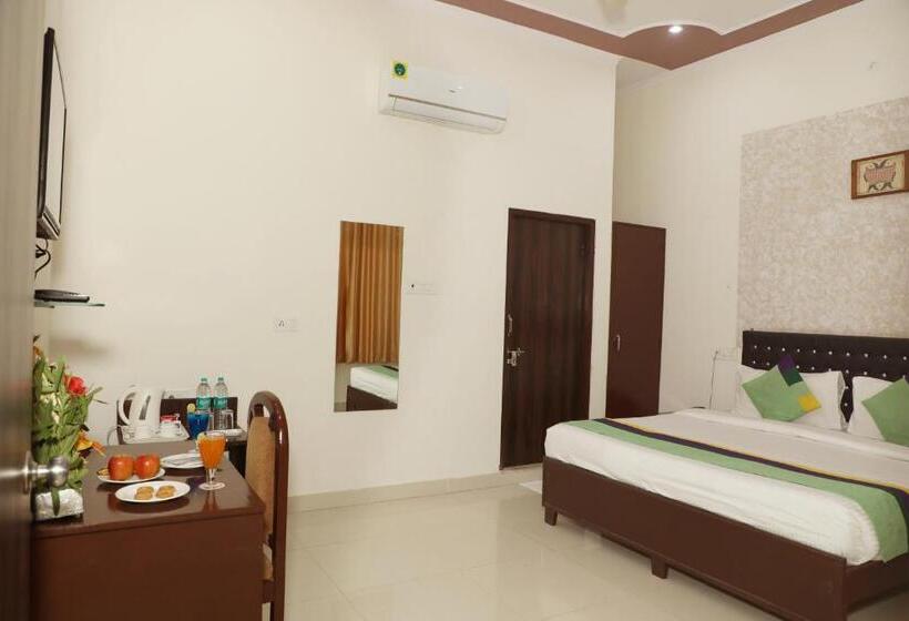 디럭스 룸, Ranthambore Resort