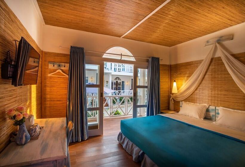 Quarto Deluxe com Sacada, Santorini Beach Resort