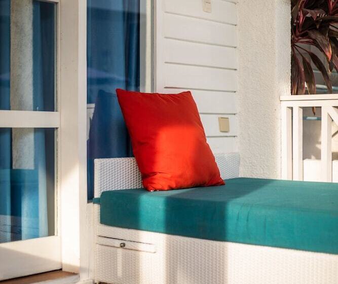 Quarto Familiar, Santorini Beach Resort