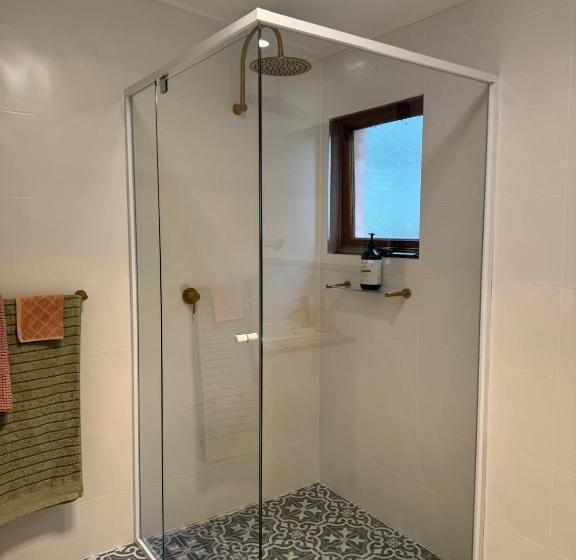 Номер Стандарт, Auburn Garden Suites