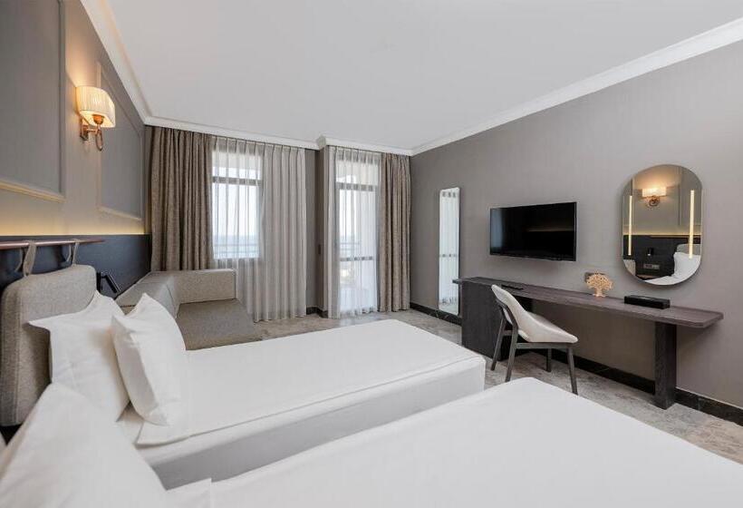 اتاق استاندارد با چشم‌انداز دریا, Adora Hotel & Resort