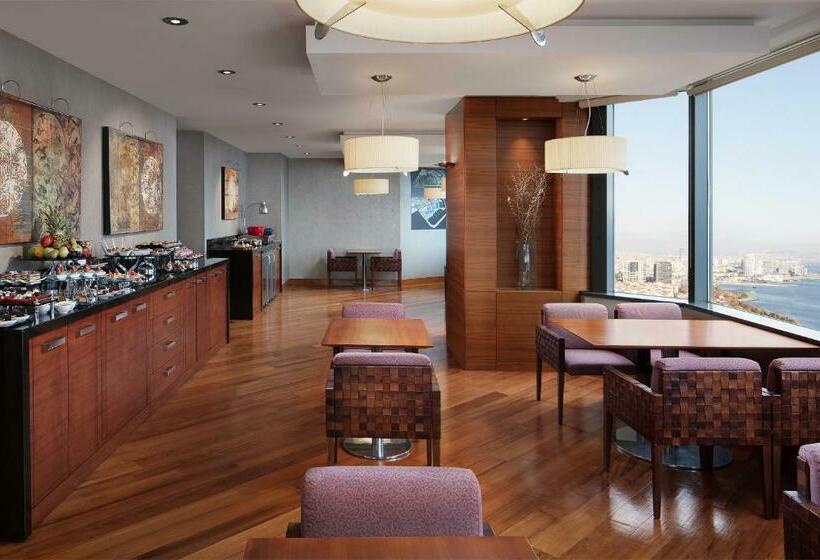 Клубный люкс с видом на море, Sheraton Istanbul Ataköy