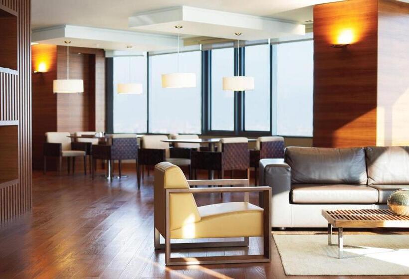 Клубный полулюкс с видом на море, Sheraton Istanbul Ataköy