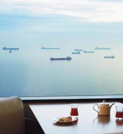 Люкс Executive Вид на Море, Sheraton Istanbul Ataköy