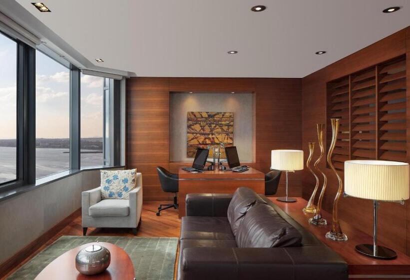 Люкс Executive Вид на Море, Sheraton Istanbul Ataköy