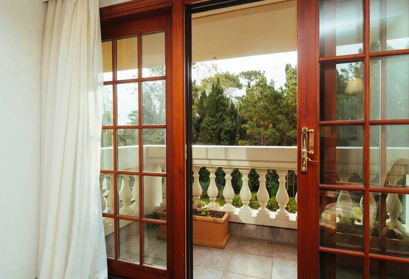Люкс Классика, Barradas Parque Hotel & Spa