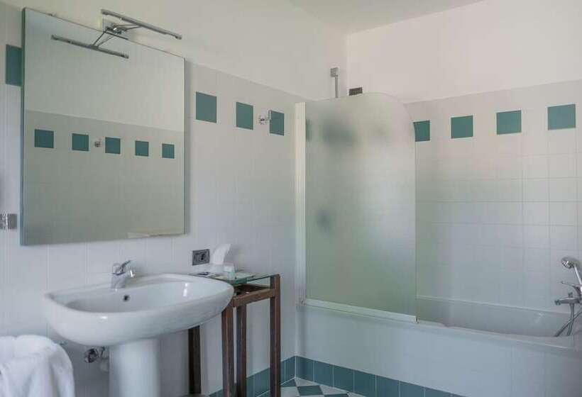 스탠다드 룸, Albergo Real Castello