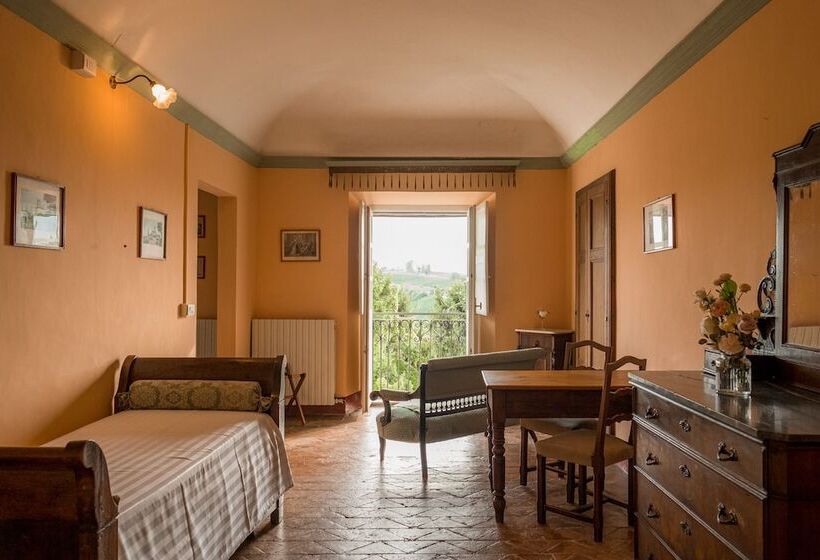 주니어 스위트, Albergo Real Castello