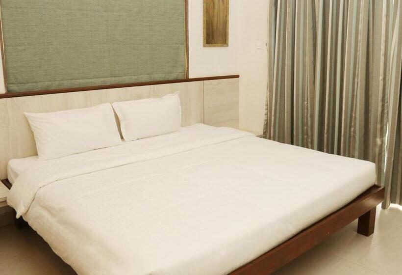 Люкс 2 Спальни, La Vida Studio Inn Baga  Goa  By Lords Hotels And Resorts