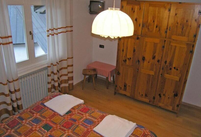 Номер Стандарт Трехместный, B&b Meublè Giustina