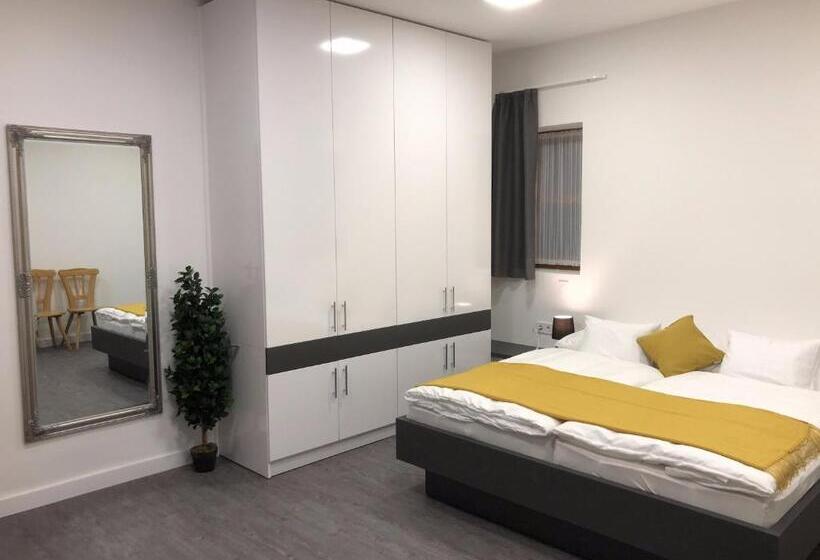 Трехместный Номер Deluxe, Rigótanya Relax & Wellness Panzió Bükfürdő