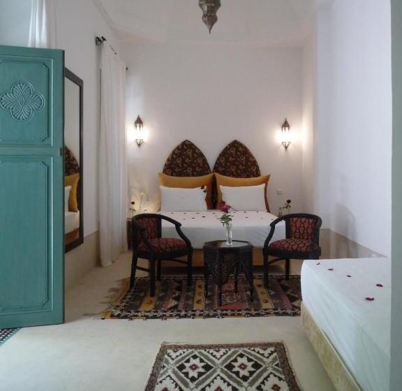 سوییت, Riad Azahar