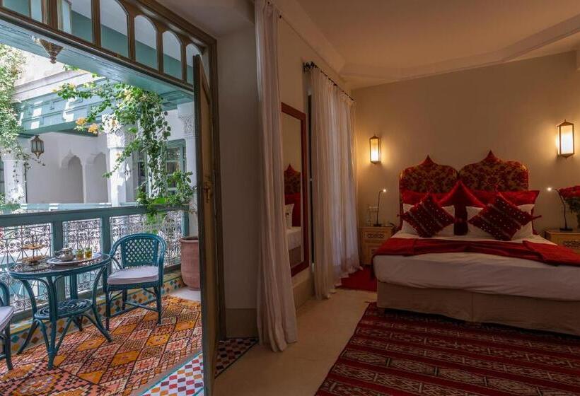 اتاق سوپریور, Riad Azahar