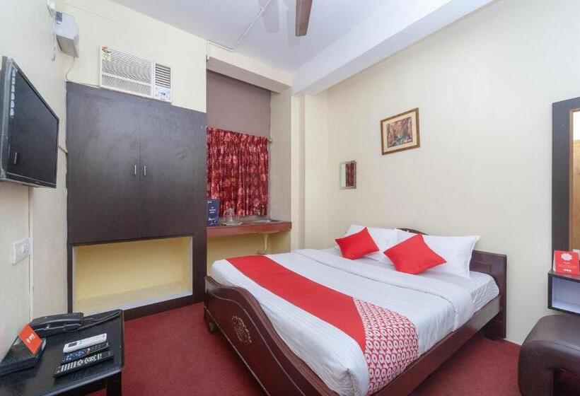 Quarto Triplo Clássico, B Square Homes By Oyo Rooms