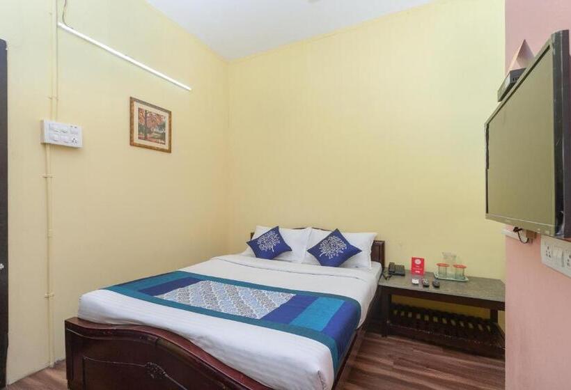 Quarto Triplo Clássico, B Square Homes By Oyo Rooms