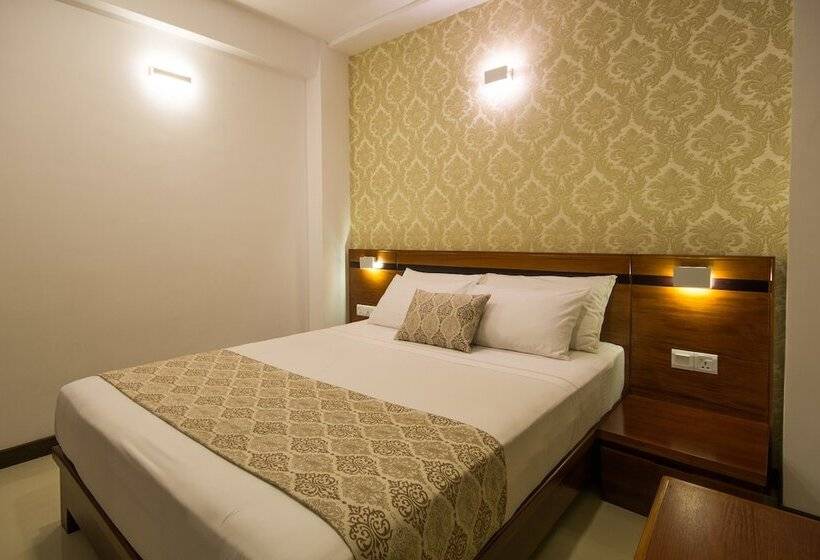 Номер Deluxe, Ceyloni City