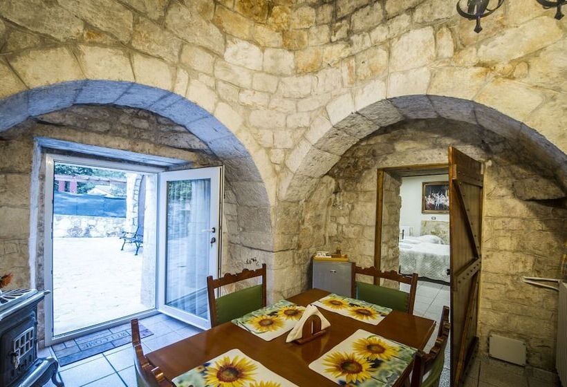 اتاق لوکس, La Cutizza B&b