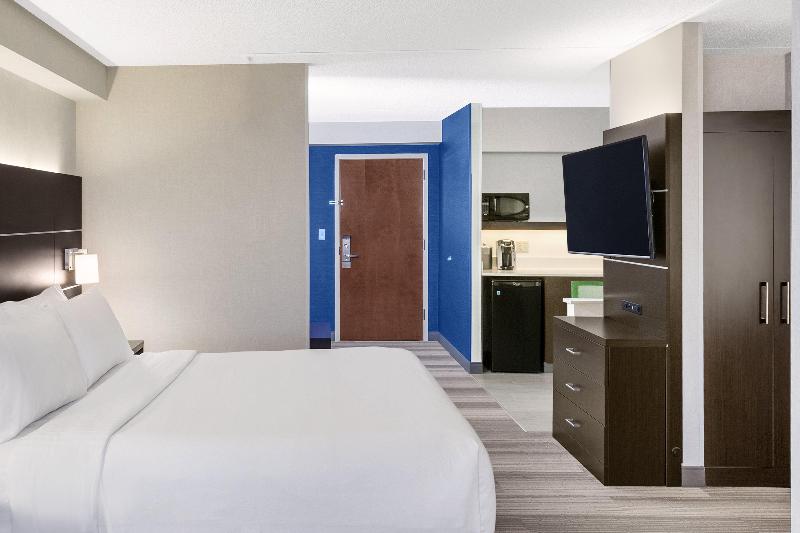Люкс Кровать Кинг, Holiday Inn Express South Portland, An Ihg