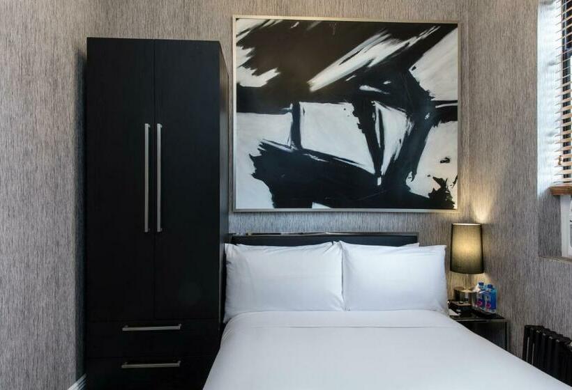 اتاق استاندارد, Square Hotel At Times Square