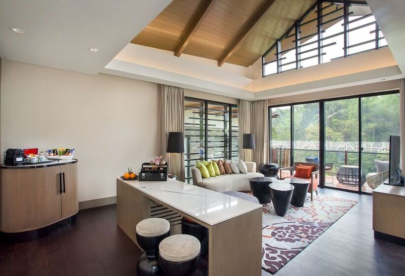 Вилла 2 Спальни, Pullman Ciawi Vimala Hills Resort