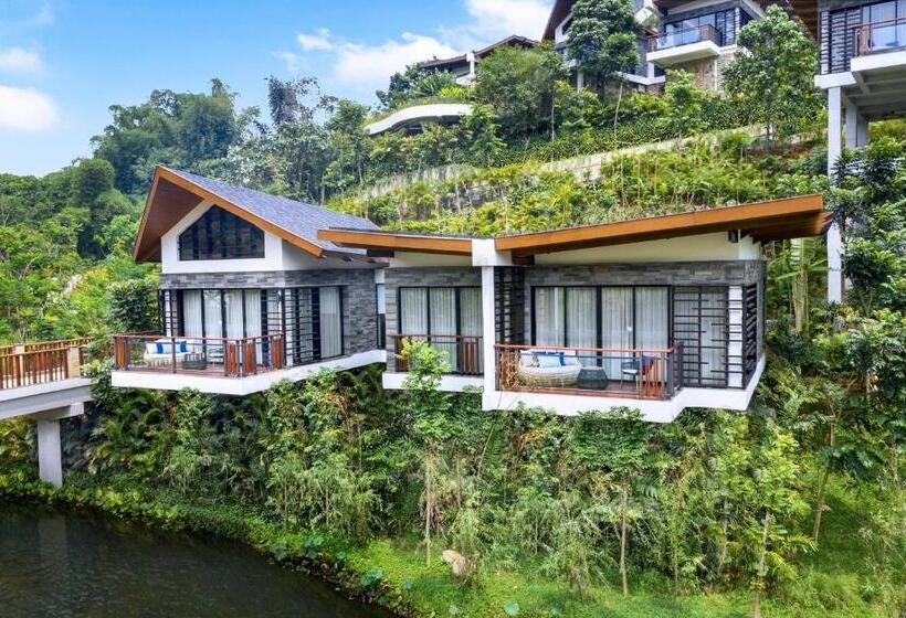 Вилла 2 Спальни, Pullman Ciawi Vimala Hills Resort