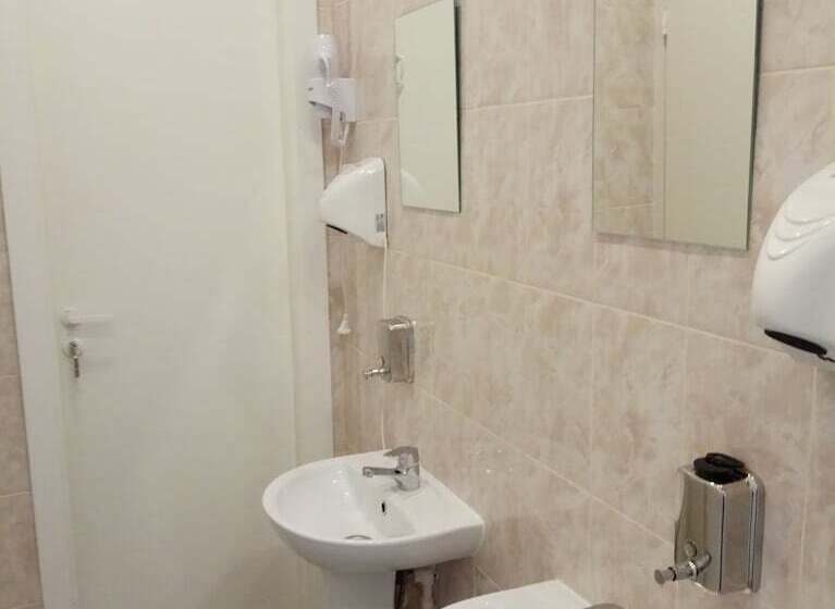 Кровать в Общей Комнате, Hostel Rus Metro Dynamo