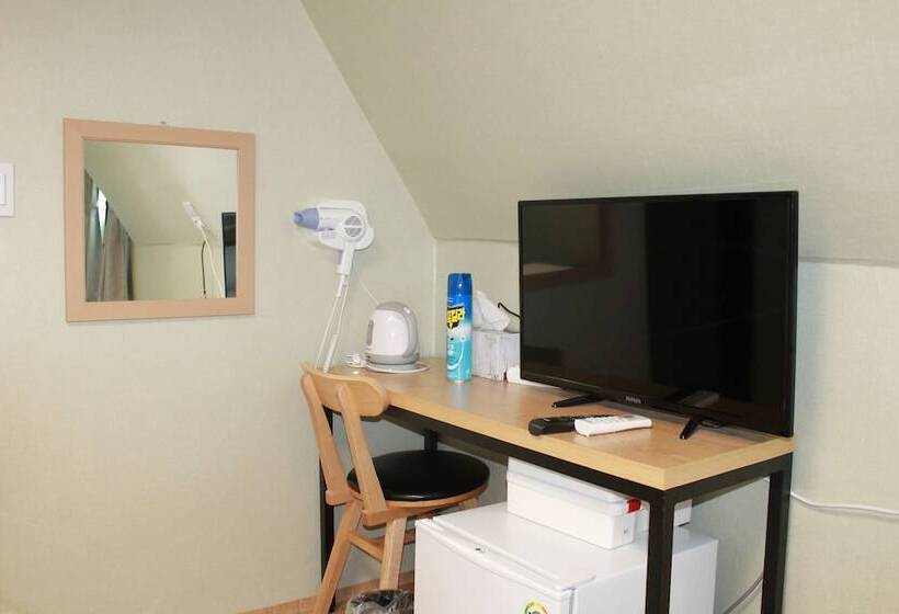 Camera Familiare, Insadong R Guesthouse