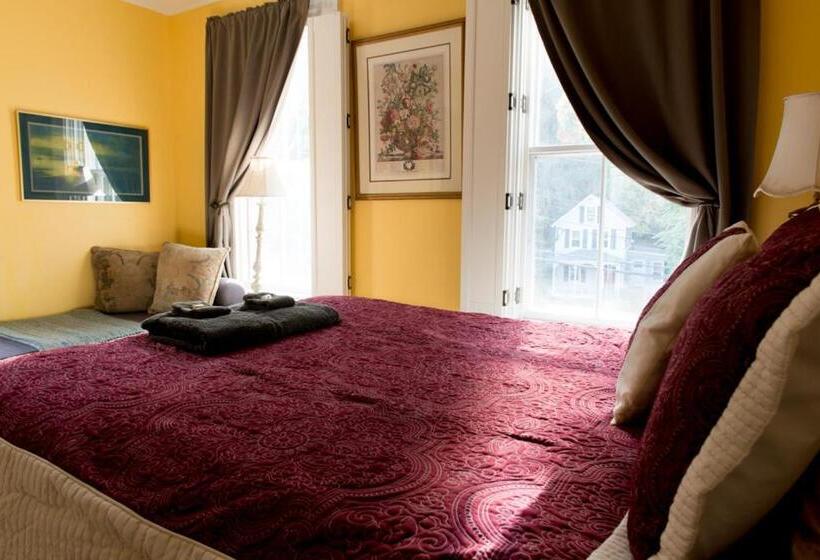 Номер Deluxe, The Fox And Owl Inn
