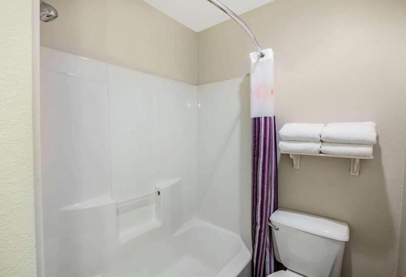 Люкс Кровать Кинг, La Quinta By Wyndham Houston Baytown East