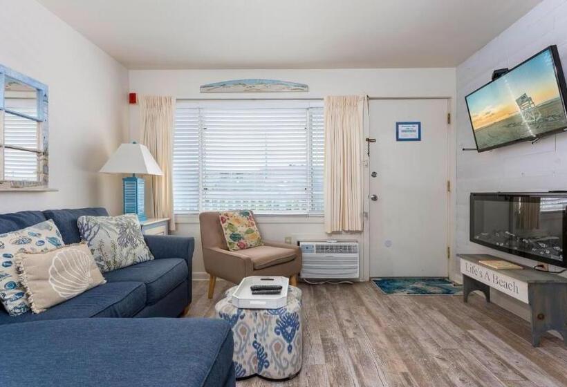 דירת שני חדרים, Beachcomber Resort