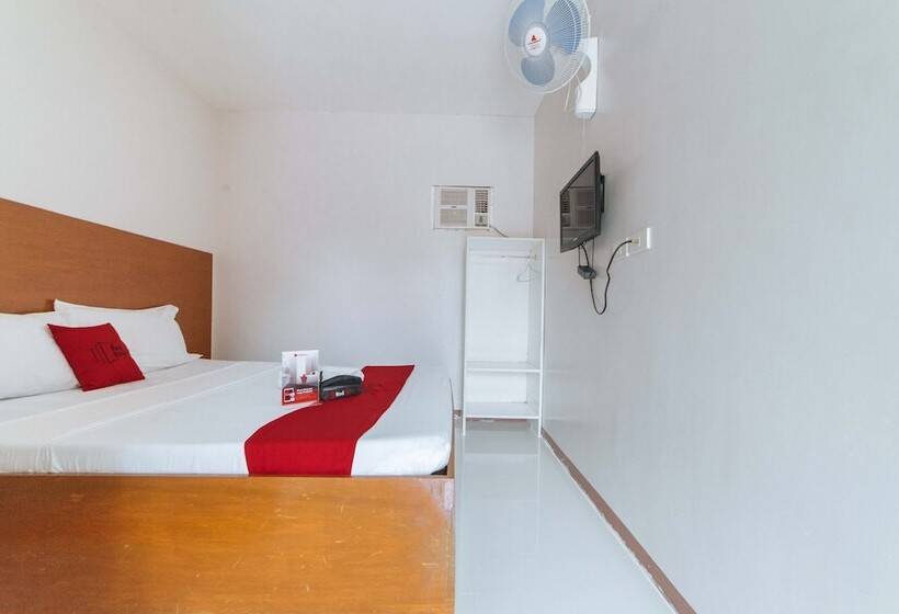 Номер Стандарт, Reddoorz @ Old Buswang Road