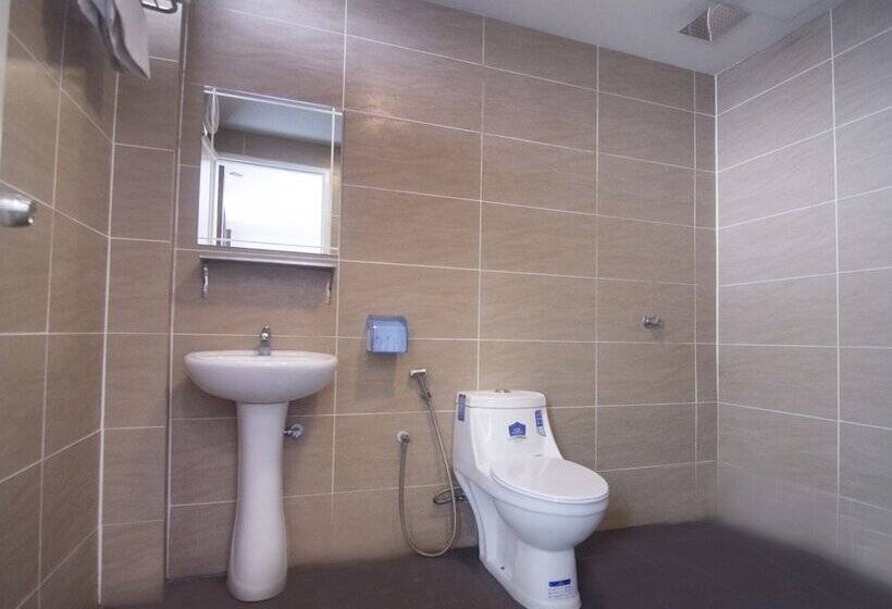 سوییت سوپریور, Mandurah Room & Cafe By Oyo Rooms