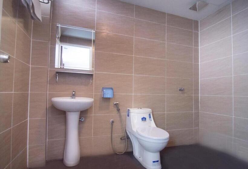 سوییت خانوادگی, Mandurah Room & Cafe By Oyo Rooms