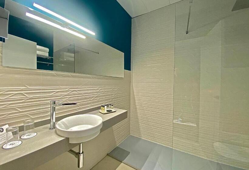 اتاق استاندارد سه نفره, Soho Boutique Sevilla