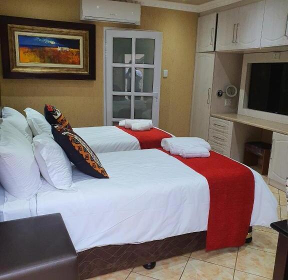 Номер Стандарт, Romans Rest Guest House
