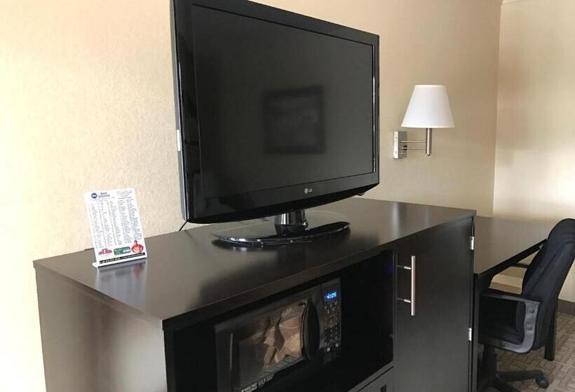 חדר סטנדרט, Best Western Inn & Suites