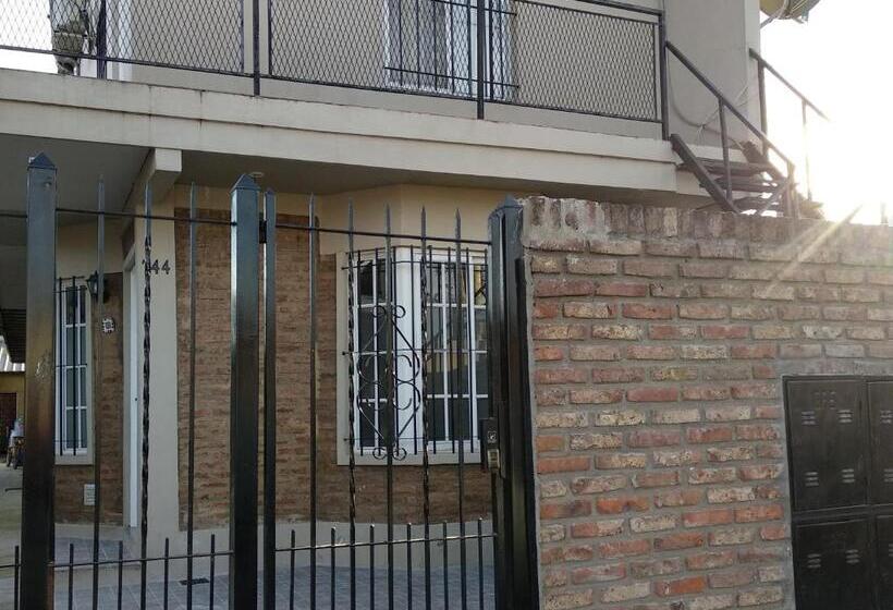Четырехместный Номер Классик, Ezeiza Home