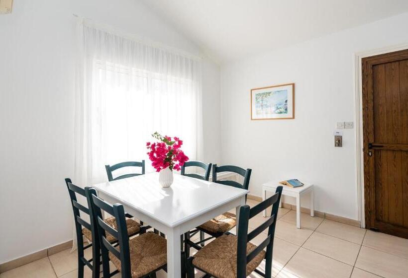 Бунгало Стандарт 3 Спальни, Fig Tree Z Holiday Resort